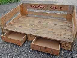 emerson-hundebett-4