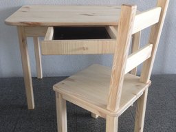 kindertisch_mit_stuhl_2